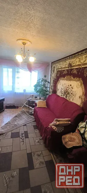 Продам 2х комнатную квартиру в Харцызске, центр города, р-н 2й школы Харцызск - изображение 3