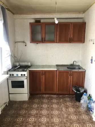 Продам 1 комнатную квартиру в Зугрэс 2 Зугрэс