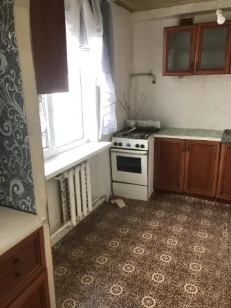Продам 1 комнатную квартиру в Зугрэс 2 Зугрэс