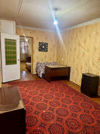 2к квартира по бульв. 8 сентября,ц-городской район Макеевка Макеевка