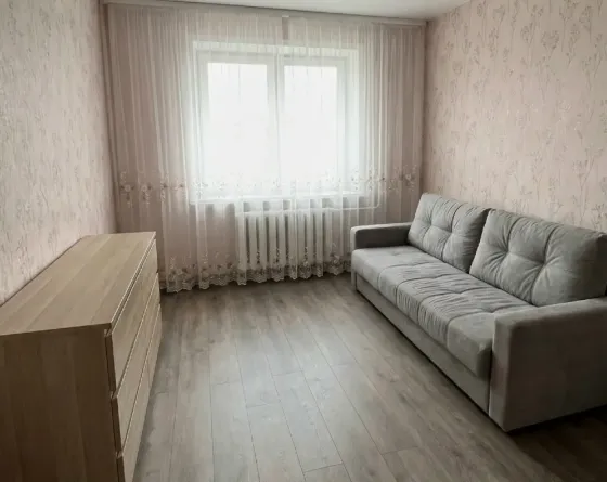 2комнатная квартира в Ленинском районе (49м²) Ориентир Оцкб. Донецк