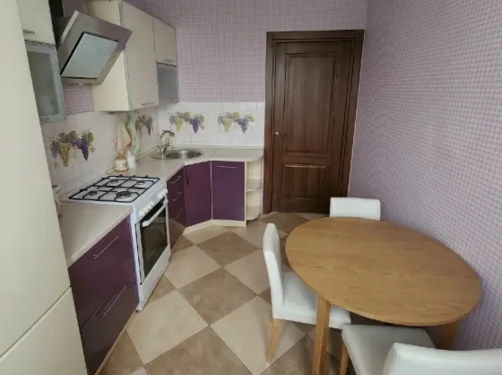 2комнатная квартира в Ленинском районе (49м²) Ориентир Оцкб. Донецк
