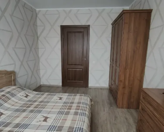 2комнатная квартира в Ленинском районе (49м²) Ориентир Оцкб. Донецк