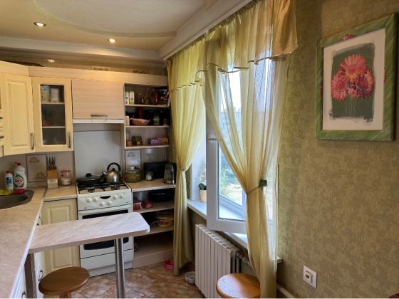 Продам 3-к. кв. , Куйбышевский р-н, 1-я площадка, ул. Ленкоранская Донецк