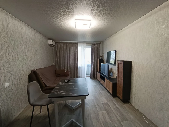 2-комн. квартира, 43,6 м², 4/5 этаж Мариуполь