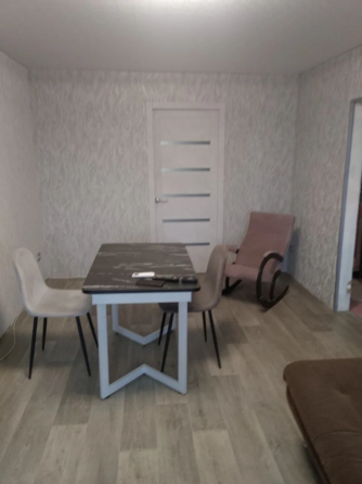 2-комн. квартира, 43,6 м², 4/5 этаж Мариуполь
