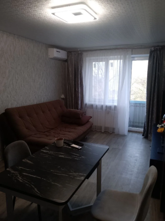 2-комн. квартира, 43,6 м², 4/5 этаж Мариуполь