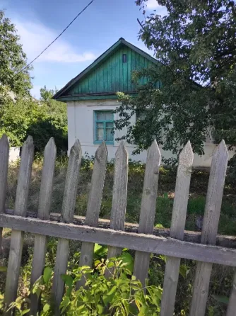 Продаю дом на Буденновке, участок приватизированный. Донецк