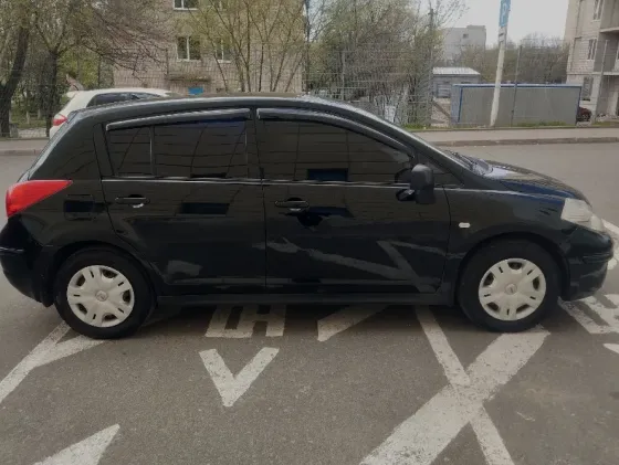 Nissan Tiida Донецк