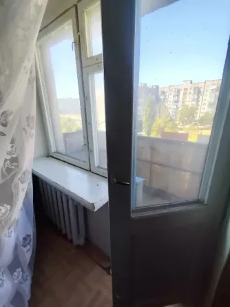 Продается 3-комн. квартира, г. Торез, мкрн. 3 Торез