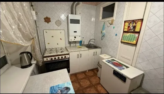 Продается 2-х комн. кв-ра г.Донецк, ул.Александрова Донецк