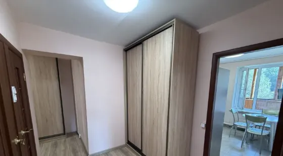 Сдается однокомнатная квартира в Донецке, Буденновский район, пл. Буденного. Донецк