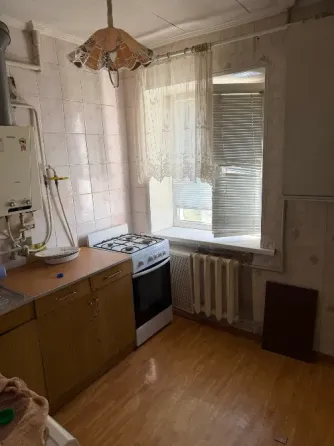 продам 1-комнатную квартиру в цгр Горловка
