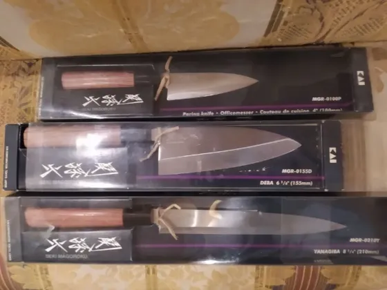 кухонные ножи компании KAI из серии Seki Magoroku Redwood Донецк