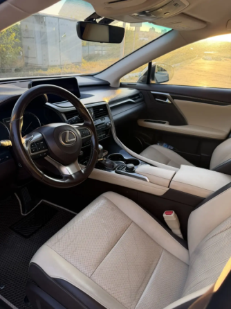 Продам Lexus Макеевка