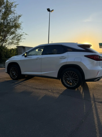 Продам Lexus Макеевка