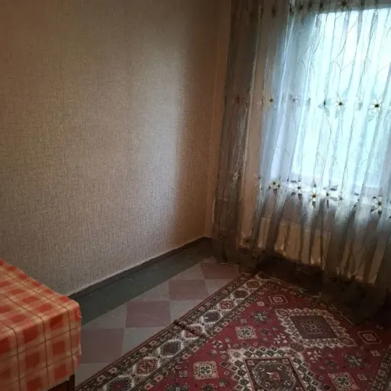 Продам 3-комнатную квартиру. Буденновский р-он. Донецк