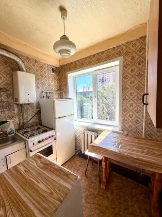 Продажа 1 ком. квартиры в Ворошиловском районе г. Донецк, пр.Ватутина (ориентир Парк кованных фигур) Донецк