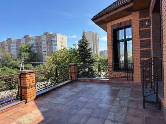 дом в аренду Мариуполь