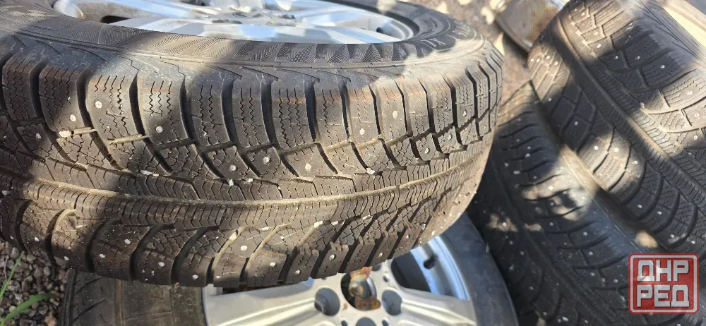 Зимние колеса 215/65 r16 Макеевка - изображение 2