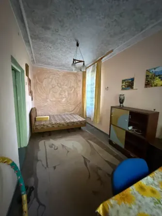 Продам 3-х комнатную квартиру в Макеевке, Червоногвардейский район,8/8 Бис Макеевка