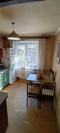 Продам 3-х комнатную кр квартиру, Донецк, Партизанский пр-т. Донецк