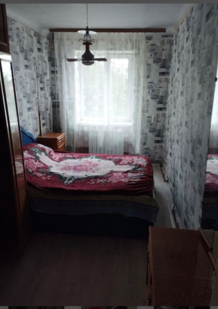 центр Петровки.. трехкомнатная Донецк