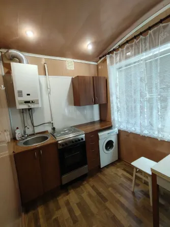 Продам двухкомнатную квартиру в Пролетарском районе. Донецк