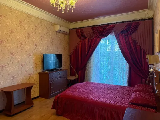 Сдам 2 ком.кв Донецк в центре, Ворошиловского района, проспект Комсомольский , Университетская Донецк