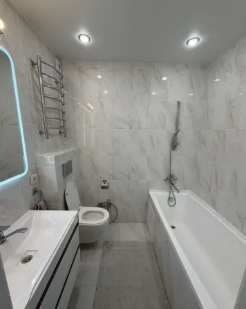 Двухкомнатная квартира 47м² в Киевском районе, улица Университетская, 95 Донецк