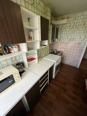 Аренда 2-Комнатной Квартиры - Калининском районе - Мед. Университет - Вода Согласно Графика Города. Донецк