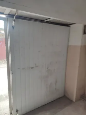 Гараж 95 м/2 в центре Донецка Донецк