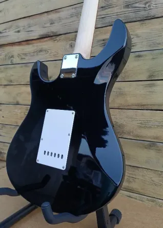 Yamaha Pacifica PAC012 Донецк