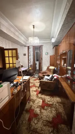 Продам крупногабаритная 68 кв м 2 к.кв на улице Ленина в Макеевке Макеевка