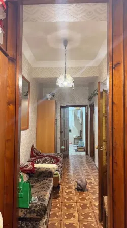 Продам крупногабаритная 68 кв м 2 к.кв на улице Ленина в Макеевке Макеевка
