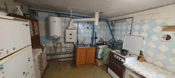 Продается дом в г. Харцызске, район 19 магазина. Харцызск