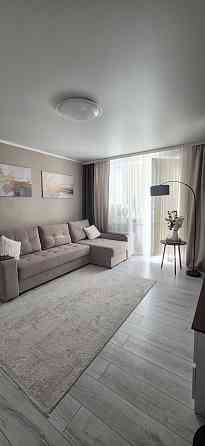 2-комн. квартира, 46,9 м², 3/3 этаж Мариуполь