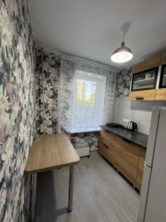 Продам 1 ккв с ремонтом. Макеевка