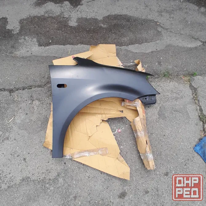 Продаётся крыло переднее, правое для VW Caddy 2011-15 г.в. Луганск - изображение 1