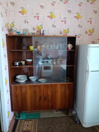Собственник. Продам 1- комнатную квартиру в г. Харцызск. Харцызск