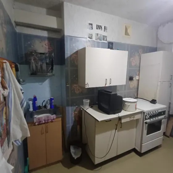 Продам 1ком Мединститут Калининский район Донецк