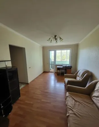 Продам 2ком Капитана Ратникова Донецк