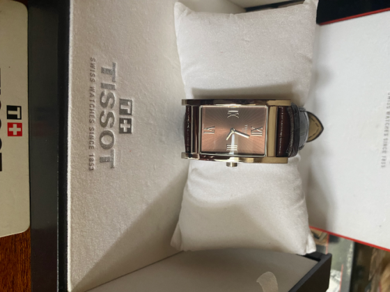 Часы Tissot Happy Chic Донецк