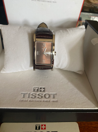 Часы Tissot Happy Chic Донецк