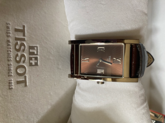 Часы Tissot Happy Chic Донецк