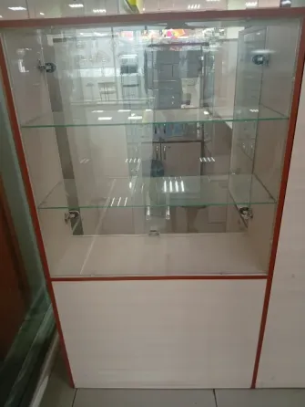 Продам торговые витрины Донецк