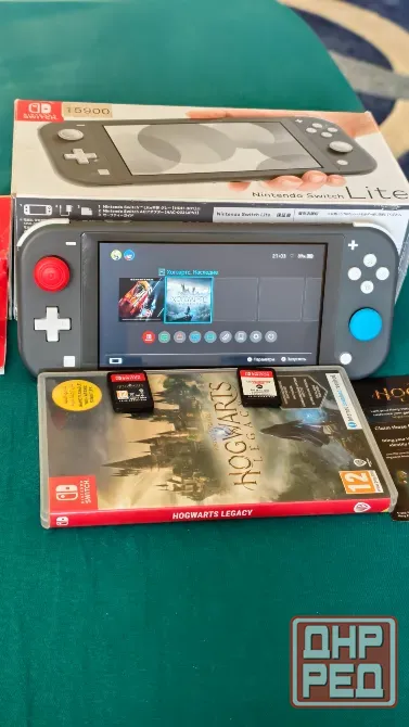 Продам Nintendo switch Lite + 2 игры Макеевка - изображение 2
