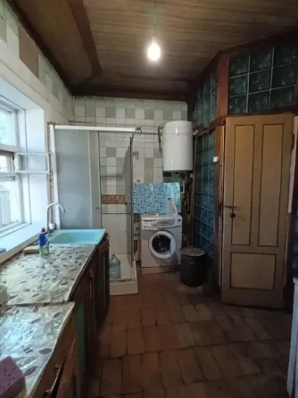 Продается дом в г. Харцызске, район центрального рынка Харцызск