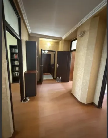 Срочная продажа 3к в центре б- р Шевченко, б-ка Крупской, 2 школа Донецк