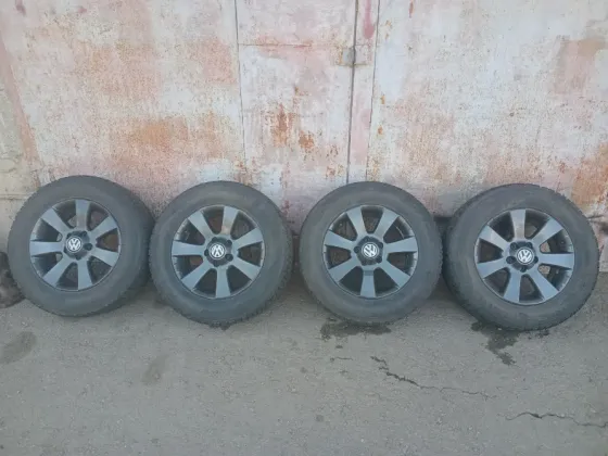 Продаю колёса в сборе на фольцваген,р 16 Донецк